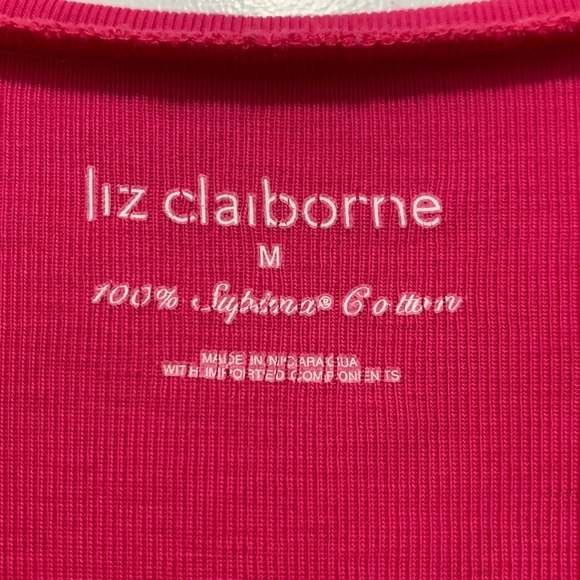 3/$15 Liz Claiborne 100% Cotton Fuchsia Top Size Medium - Picture 2 of 3
